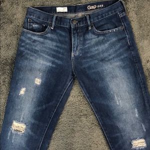 GAP Sexy Boyfriend Distressed Jeans